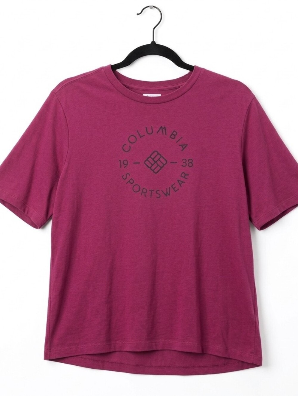 Columbia Women's Medium Plum Short Sleeve Activewear T-Shirt Outdoor or Sports